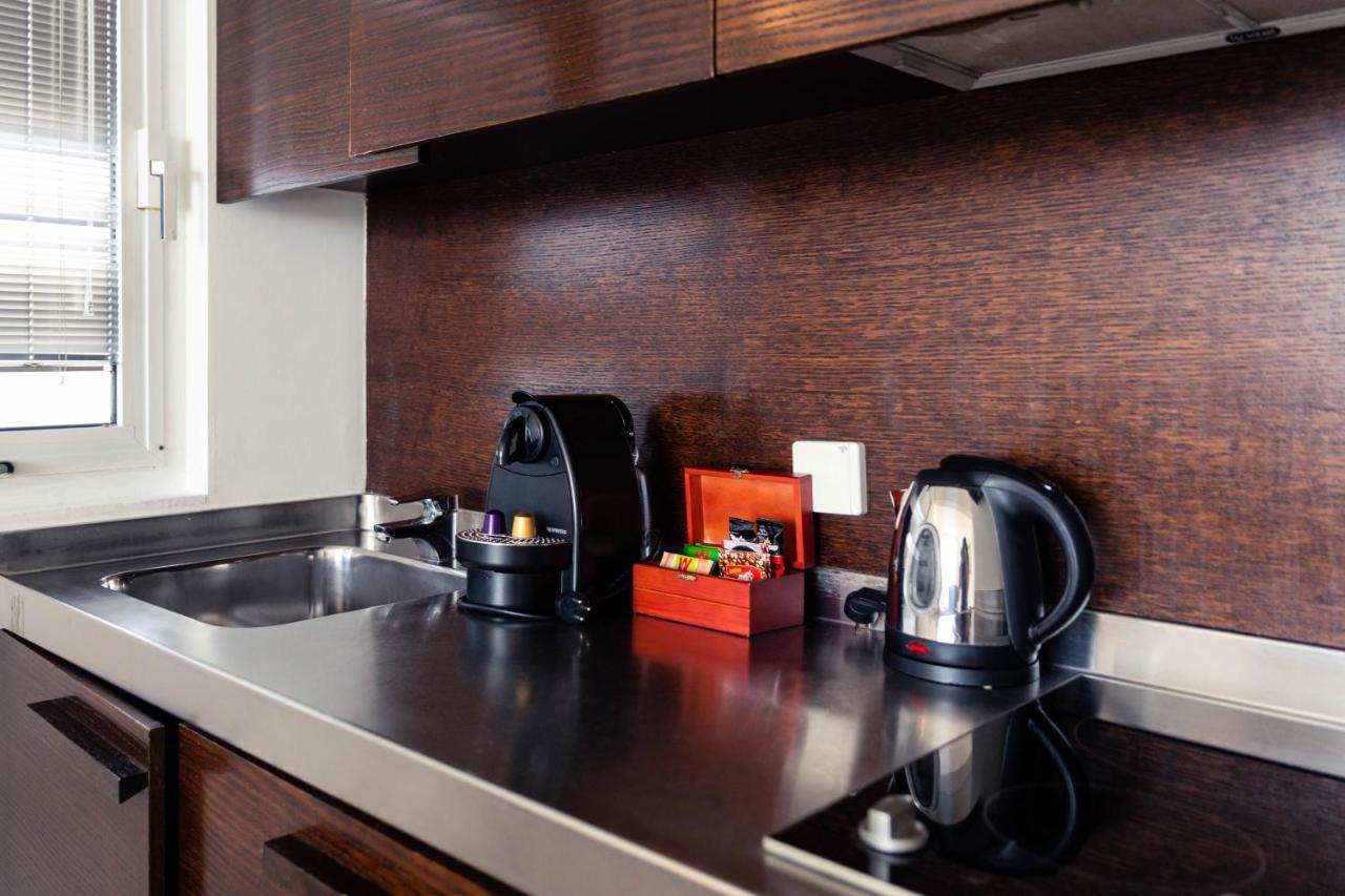 Sea View Apartment Suite 텔아비브 외부 사진
